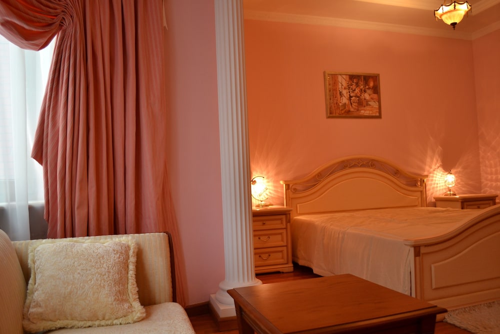 Design Room photo 2