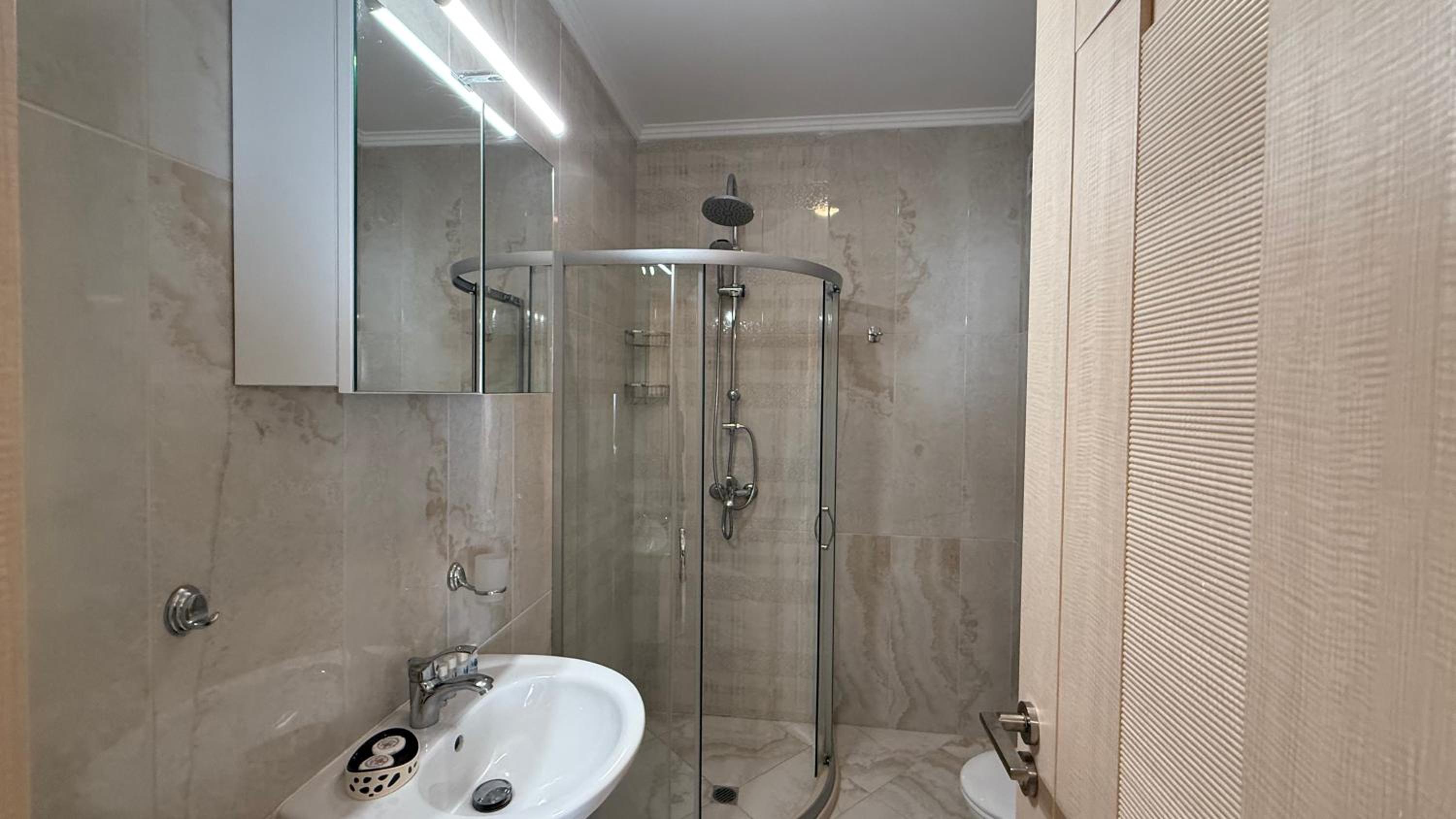 Two-Bedroom Apartment with Terrace photo 3