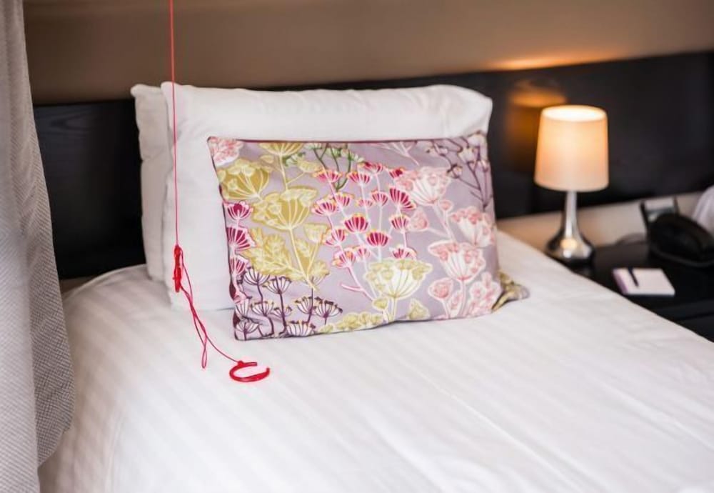 Business Twin Room, 2 Twin Beds, Balcony photo 3