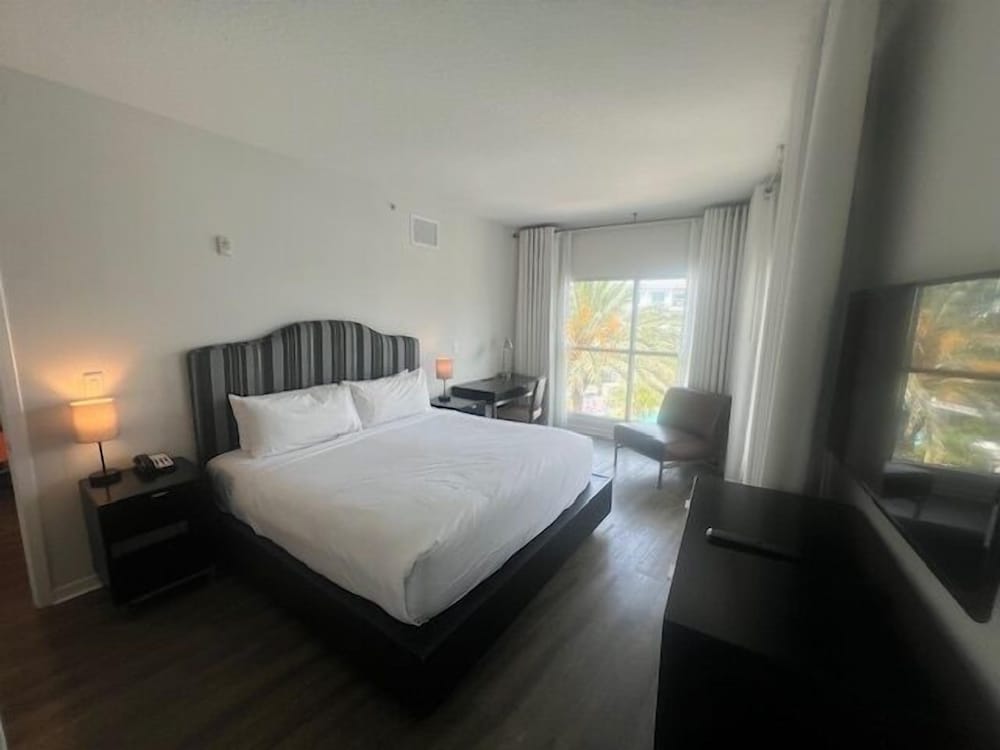 2 Bed Disney Universal Epic, Bild 70