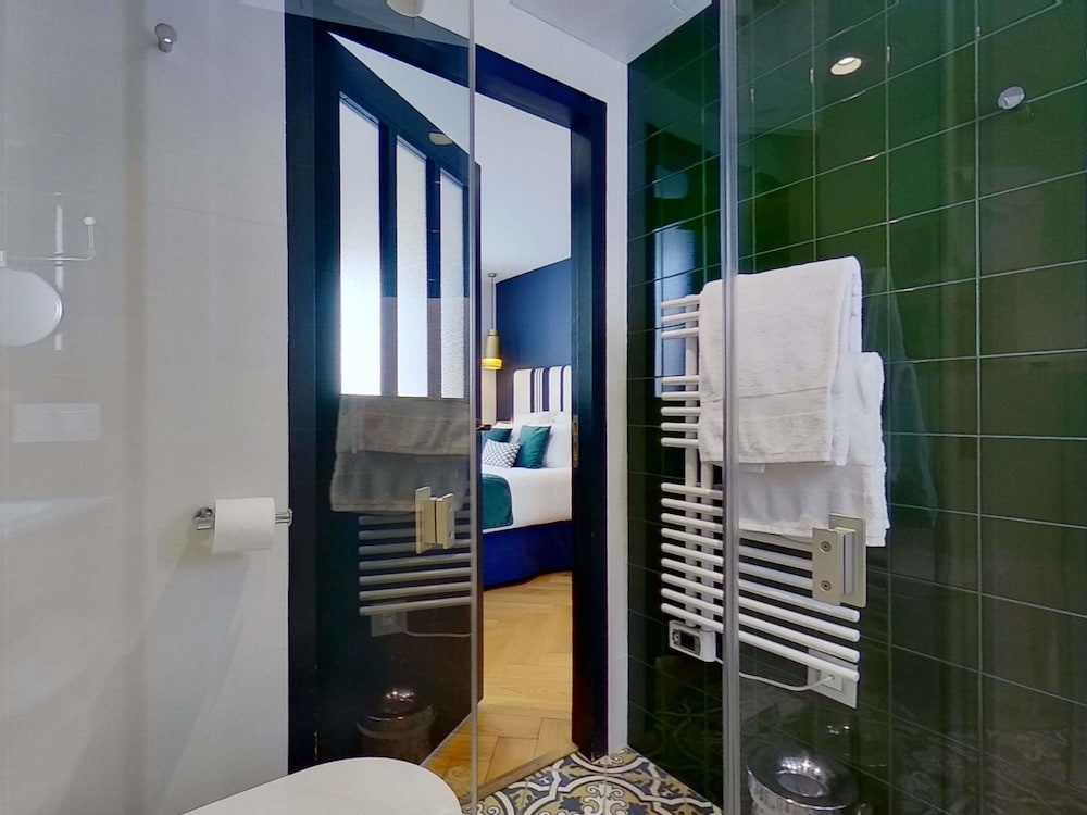 Superior Room, Multiple Beds, Accessible photo 1