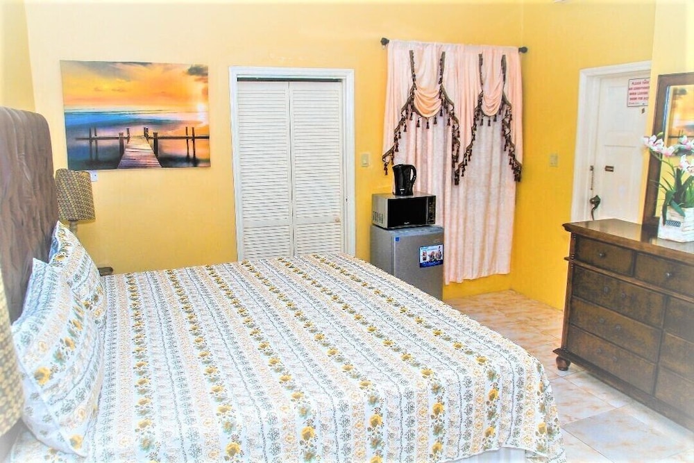Basic Double Room