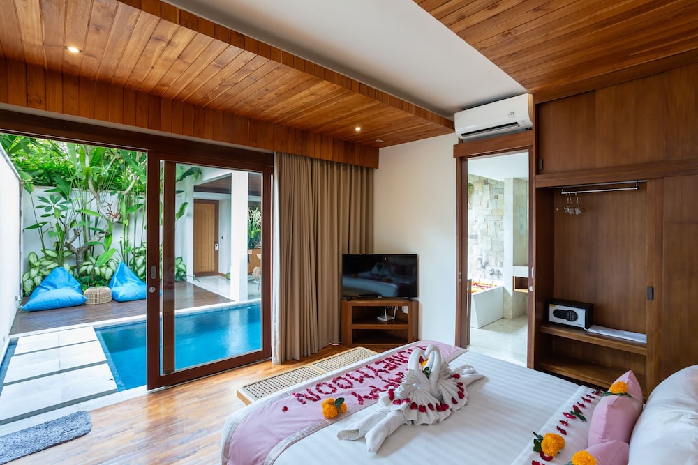 1 Bedroom Pool Villa - Photo 1
