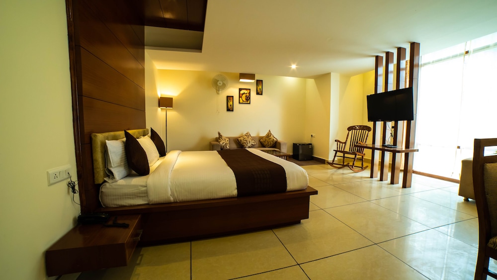 Premium Room - Photo 20
