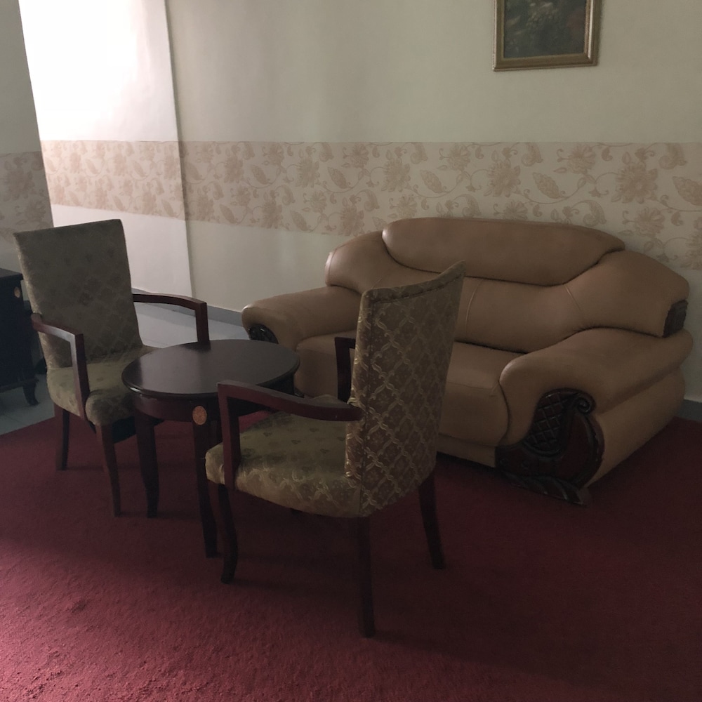 Executive Room, 1 Queen Bed, Non Smoking photo 2