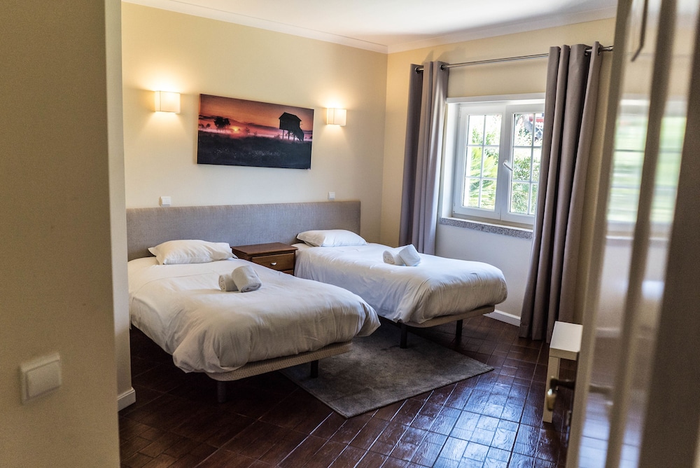 Twin Room, Private Bathroom