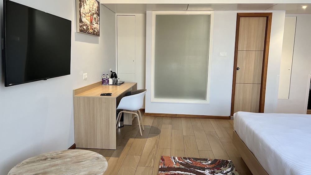 Premium Room - Photo 4