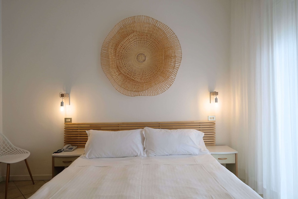 Classic Double Room - Photo 1