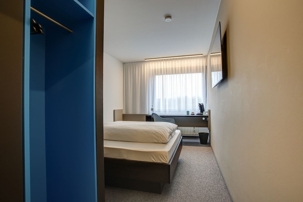 Standard Room, 1 Twin Bed photo 2