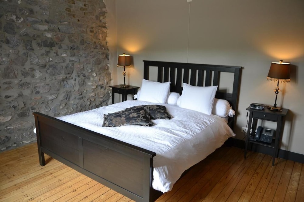 Standard Quadruple Room, River View photo 1