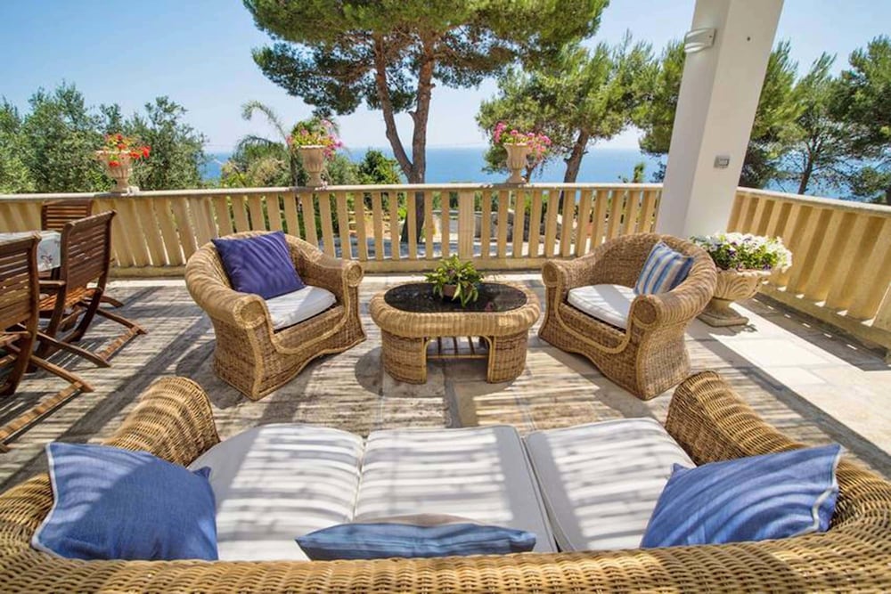 Villa, 4 Bedrooms photo 2
