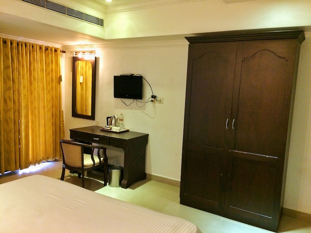 Deluxe Room, 1 Double Bed photo 3