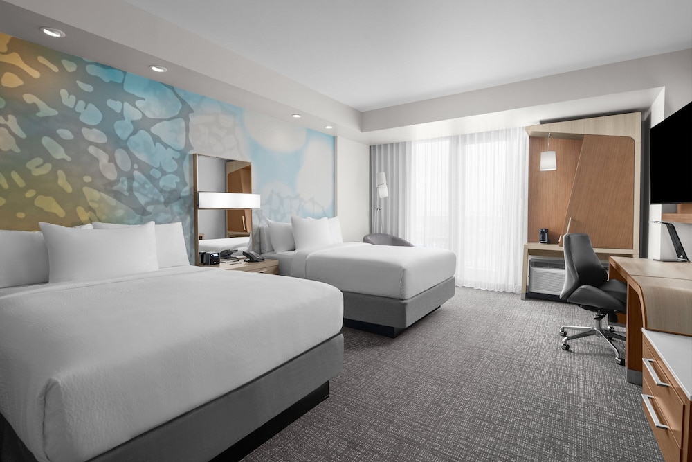 Room, 2 Queen Beds (Hearing Accessible)