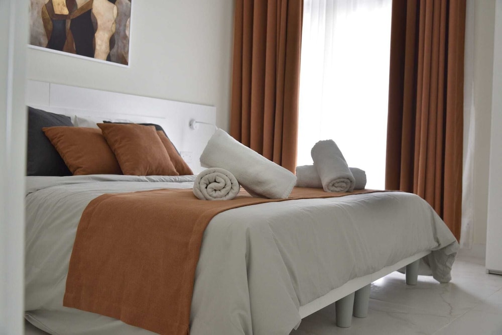 Deluxe Double Room, Balcony, Courtyard View photo 2