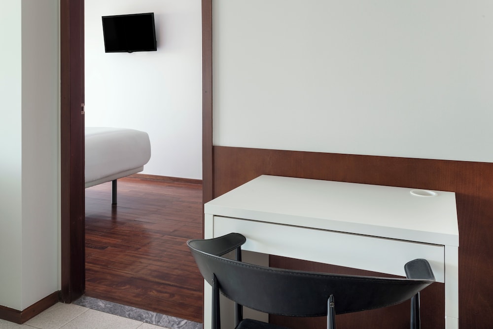 Standard Apartment - Photo 3