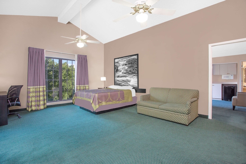 Studio Suite, Multiple Beds, Non Smoking photo 2