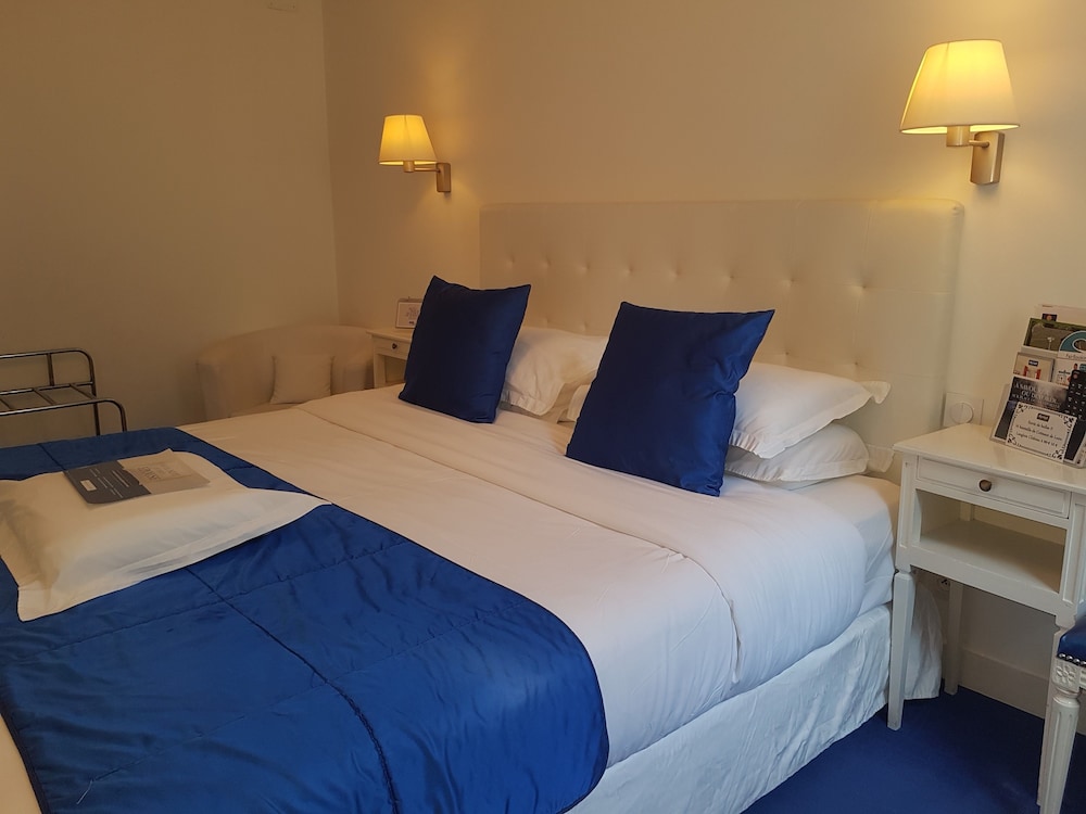Superior Twin Room - Photo 3