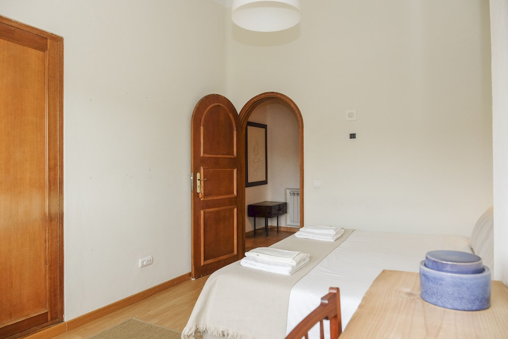 Double Room, Shared Bathroom photo 2