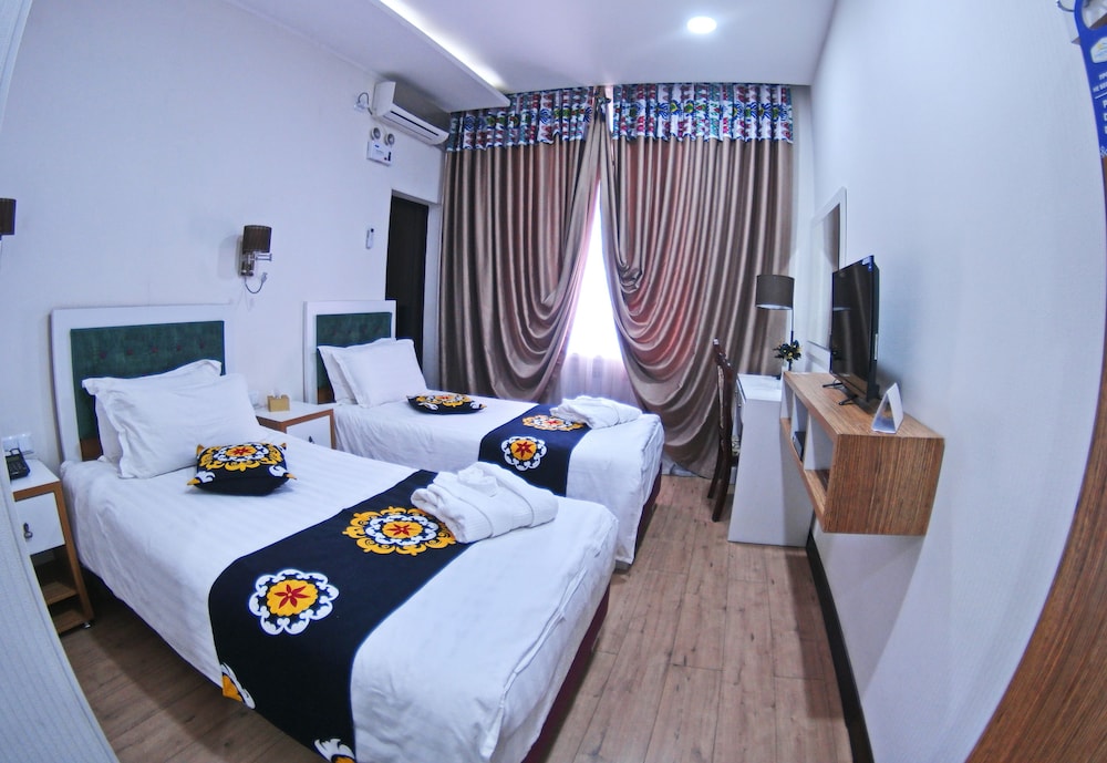 Comfort Twin Room