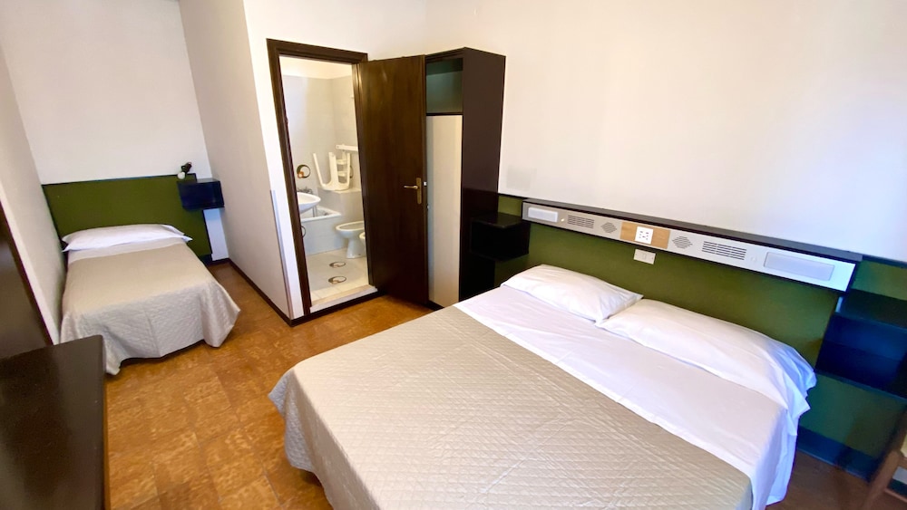 Triple Room photo 1