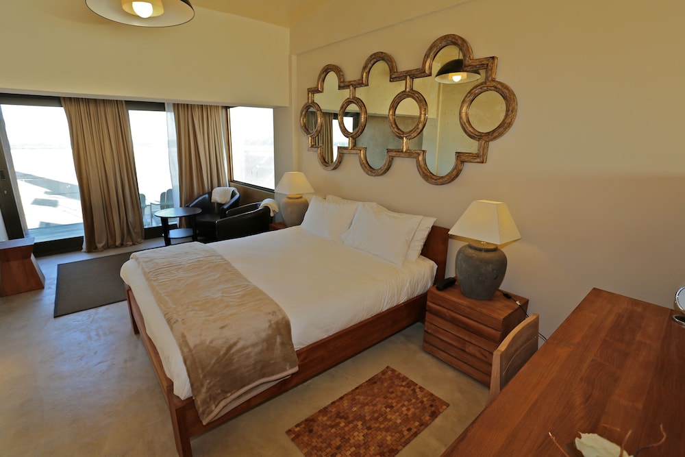 Standard suite photo 2