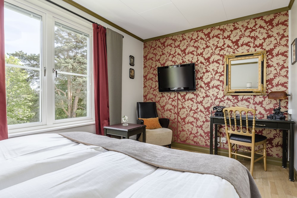 Standard Double Room, 1 Queen Bed photo 3