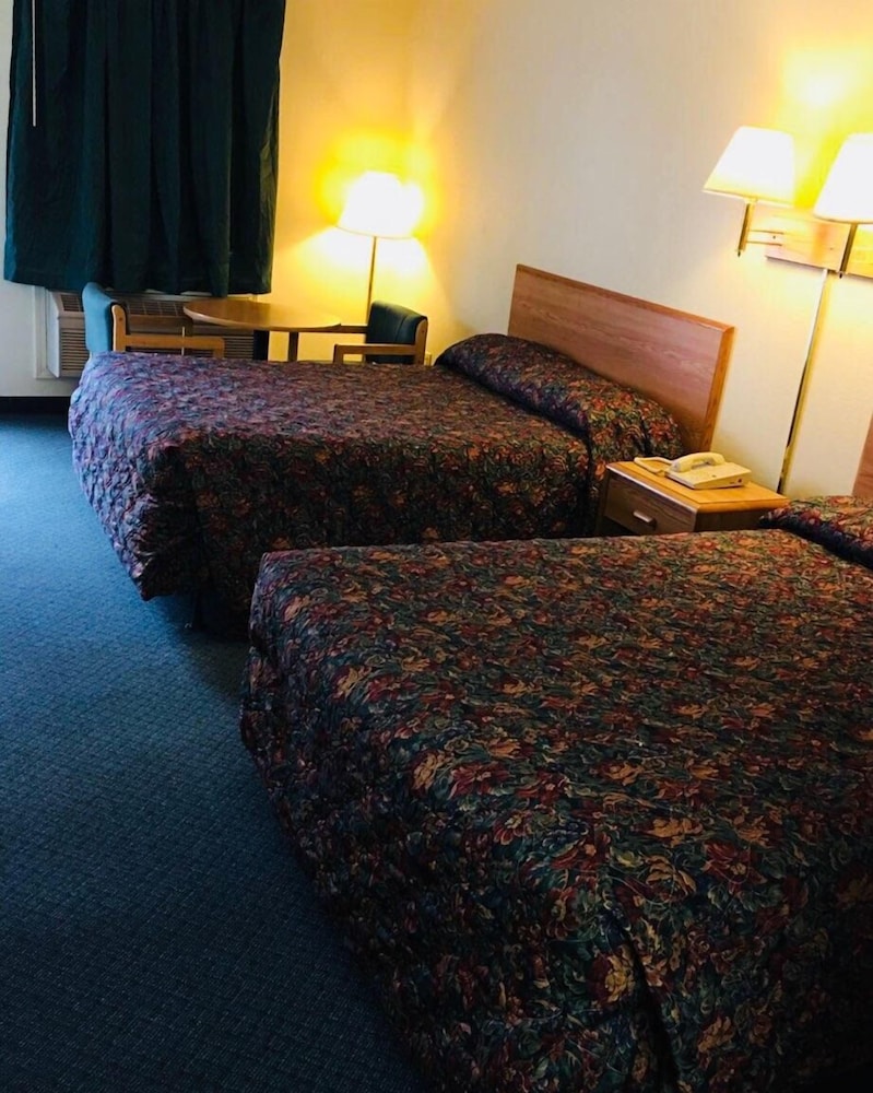 Room, 2 Double Beds, Non Smoking photo 3