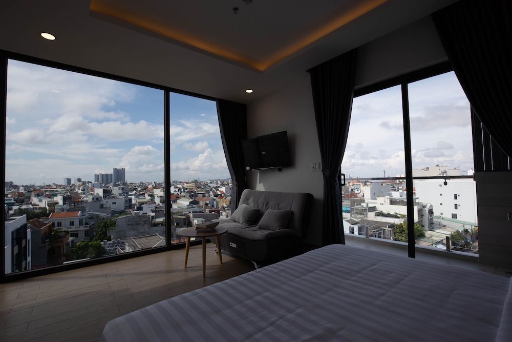 Deluxe Room - Photo 8