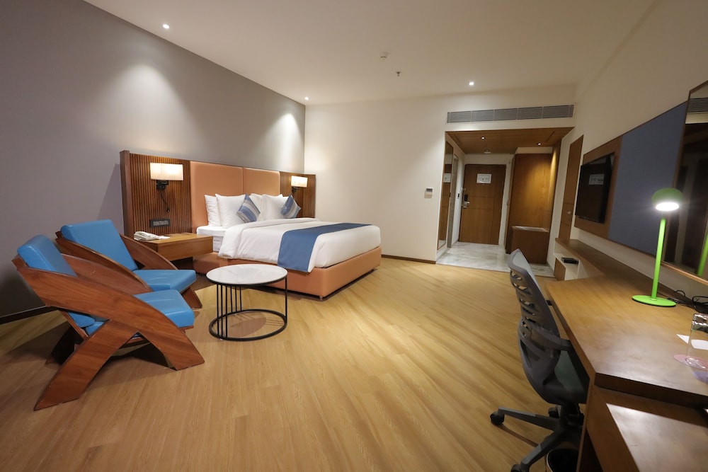 Studio, 1 King Bed, Jetted Tub