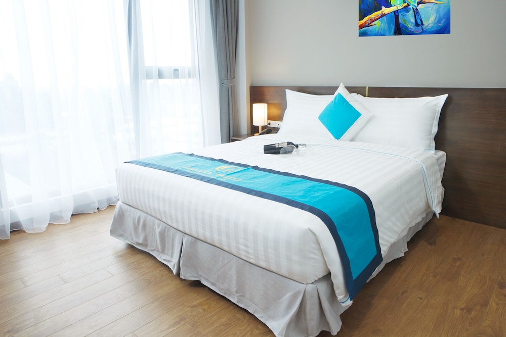 Junior Suite, City View photo 1