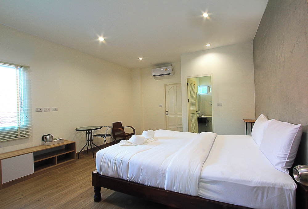 Superior Double Room - Photo 3