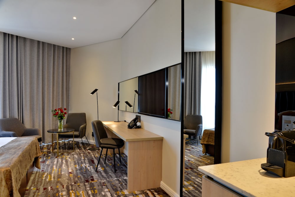 Twin Room - Photo 4