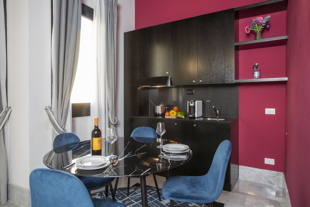 Suite, 2 Bedrooms, Terrace, City View (Palazzo D'Anghiari) thumbnail 5