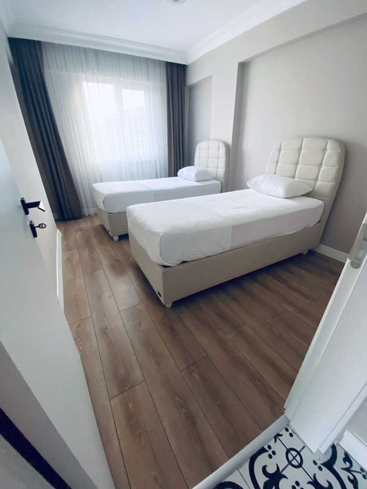Family Apartment, 1 Bedroom, Non Smoking, Mountain View photo 3
