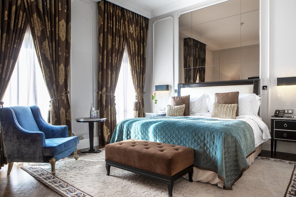 Classic Room, 1 King Bed (Quiet Zone)