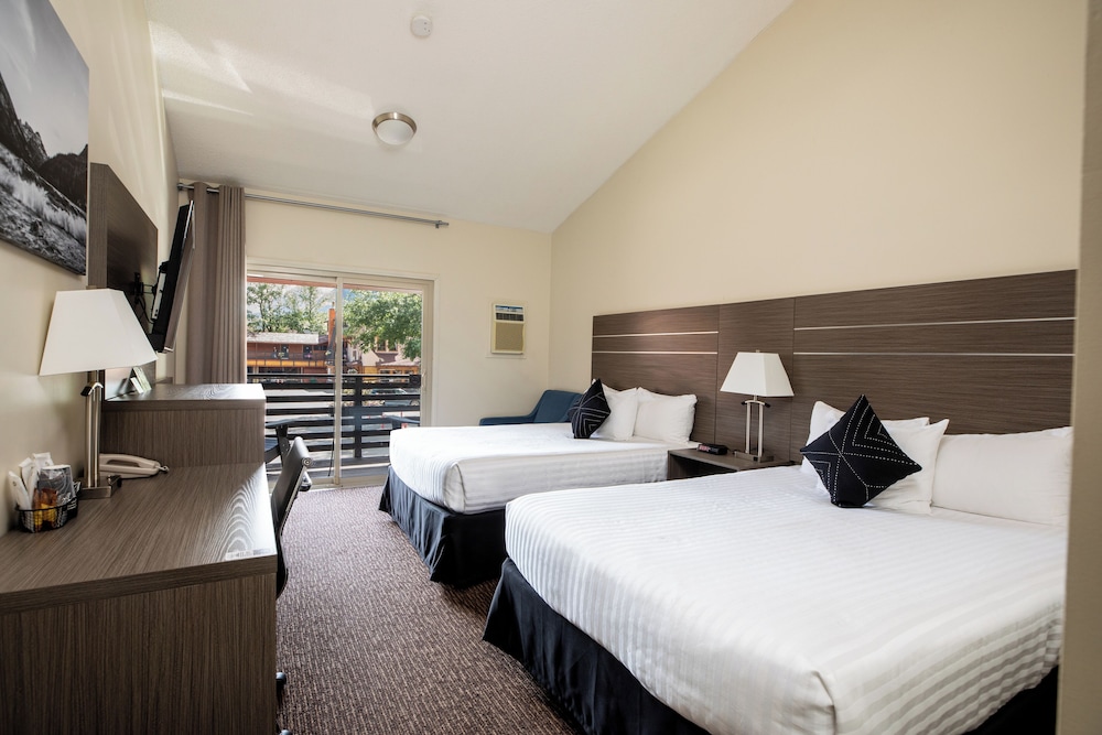 Standard Room, 2 Queen Beds, Marina View photo 1