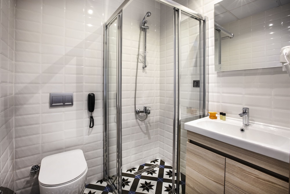 Standard Room - Photo 1