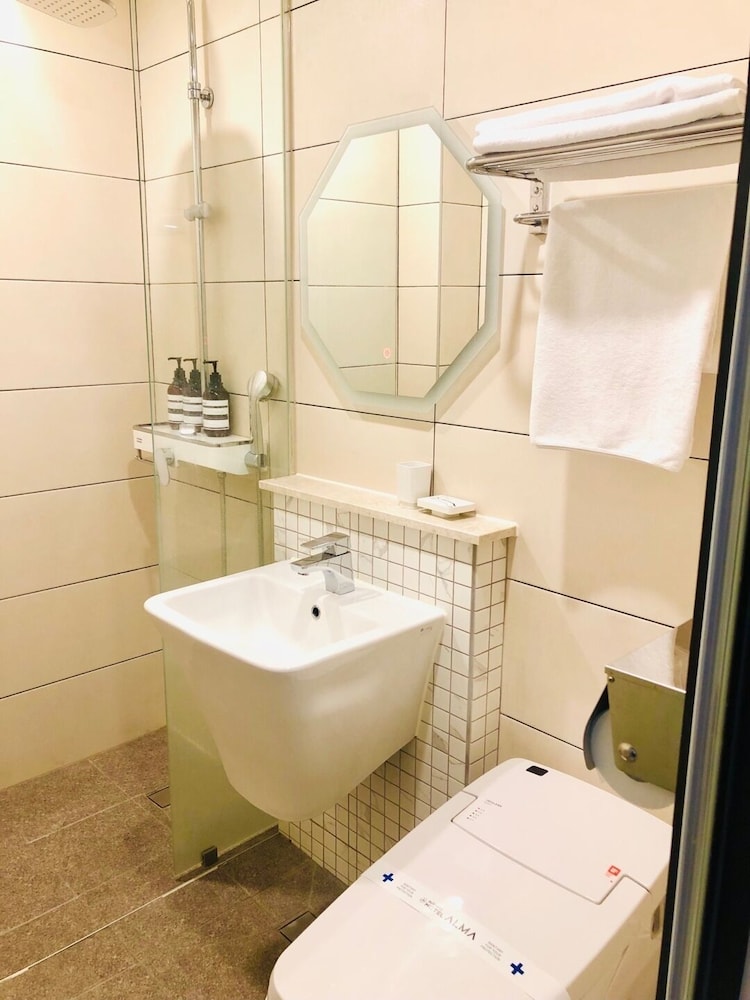 Terrace Room(Outdoor Bathtub Unavailable During Winter Season) - Photo 8