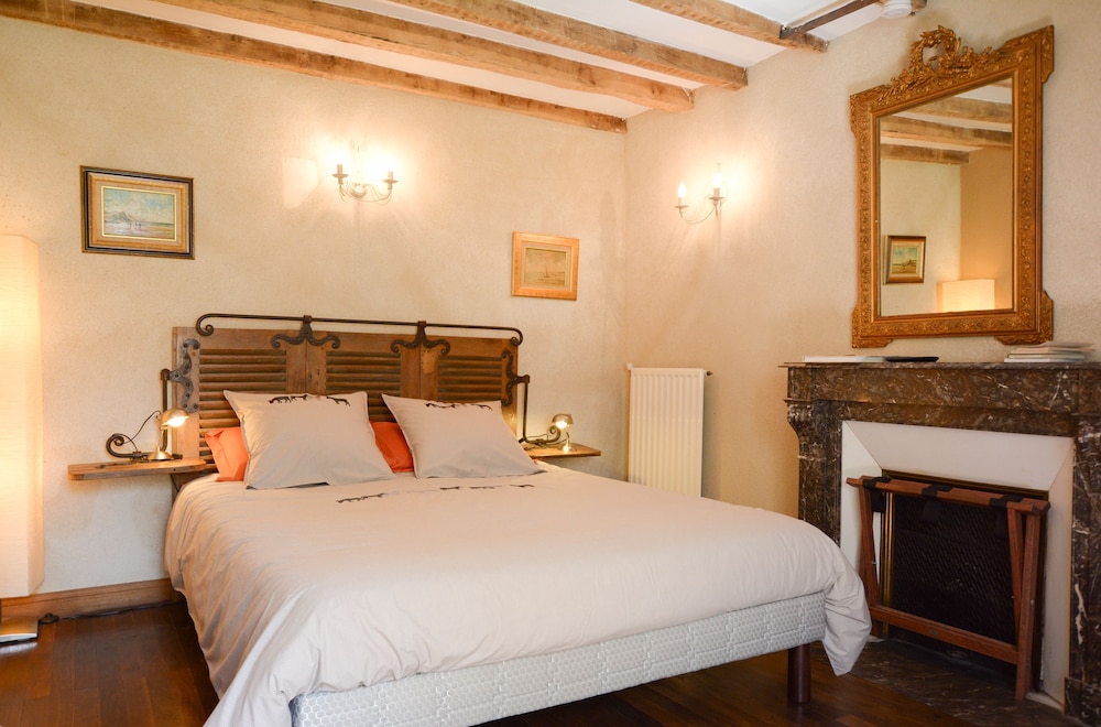 Double Room (Leo) photo 2