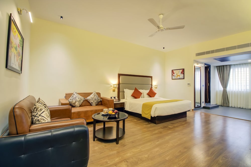 Club Room