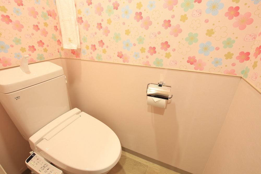 Hello Kitty Room, Non Smoking - Photo 17