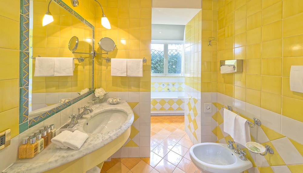 Deluxe Double or Twin Room, Terrace, Sea View - Photo 5