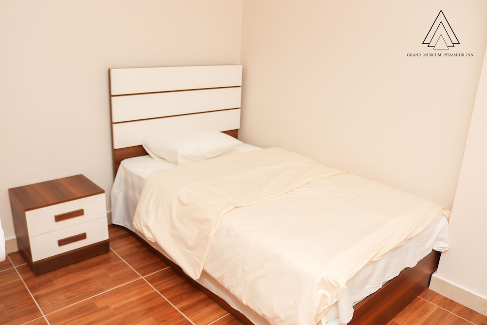 Luxury Suite, 1 Bedroom, Private Bathroom, Garden View photo 2