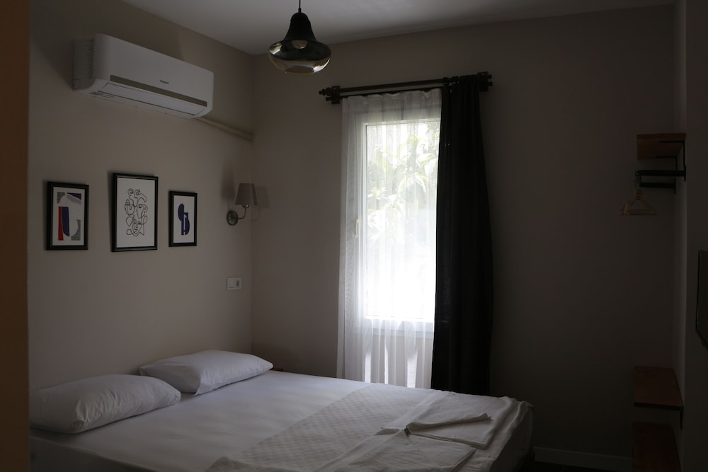 Standard Room (No:6) photo 1