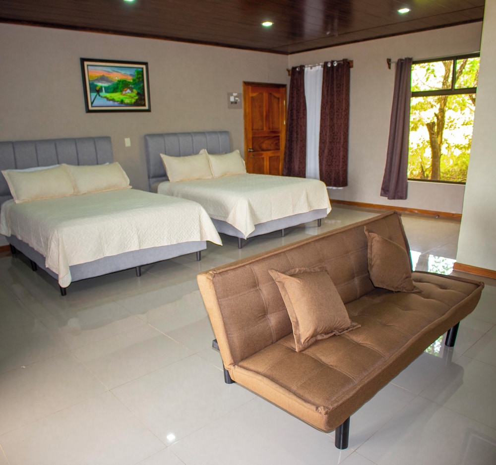 Family Room, 1 Bedroom