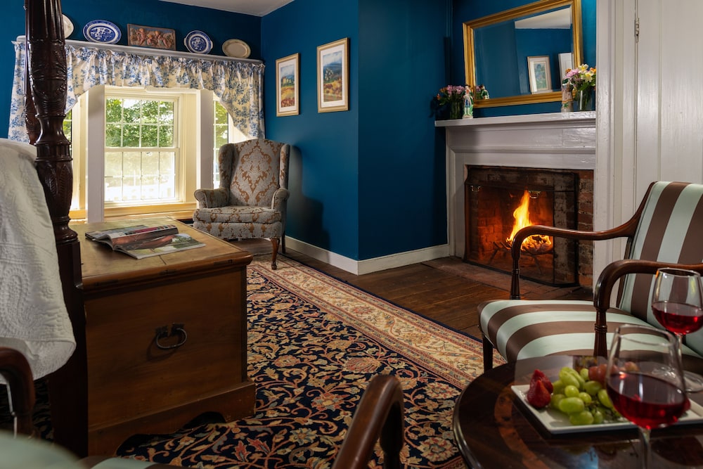 1870 Miss Marcie's Room