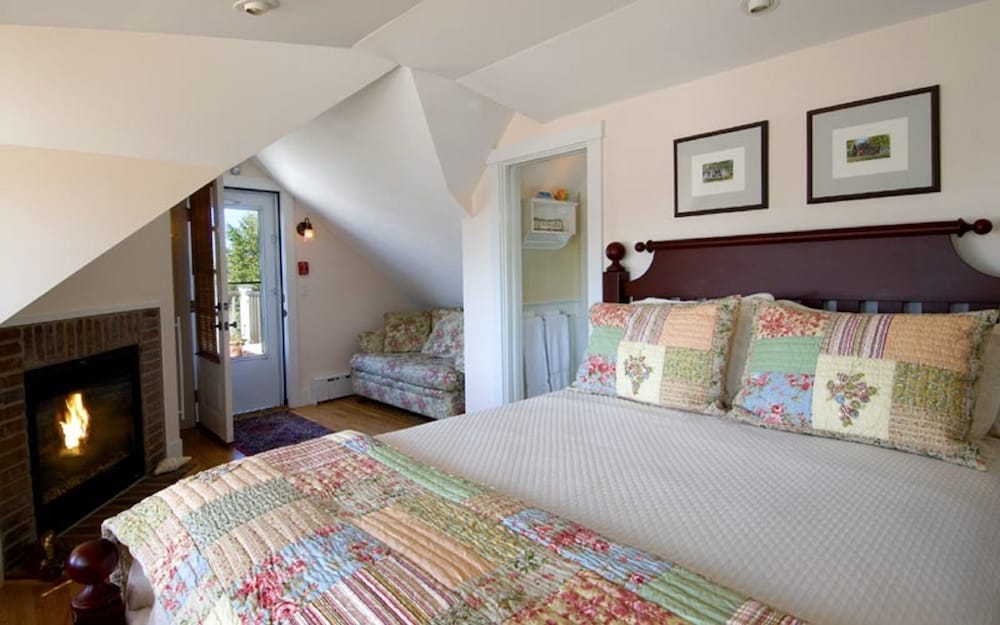 Chatham Room 8 Deck entrance
