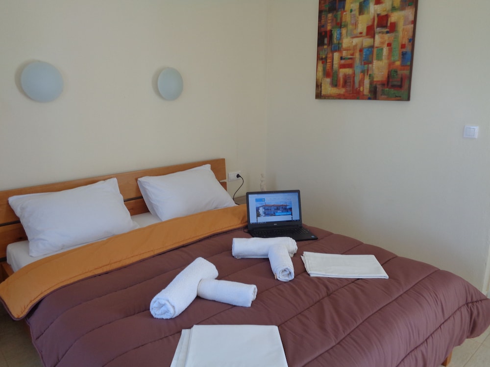 Family Triple Room, Sea Facing