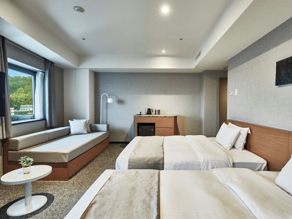 Deluxe Family ,2 double beds, for 2-5 people use, Non Smoking