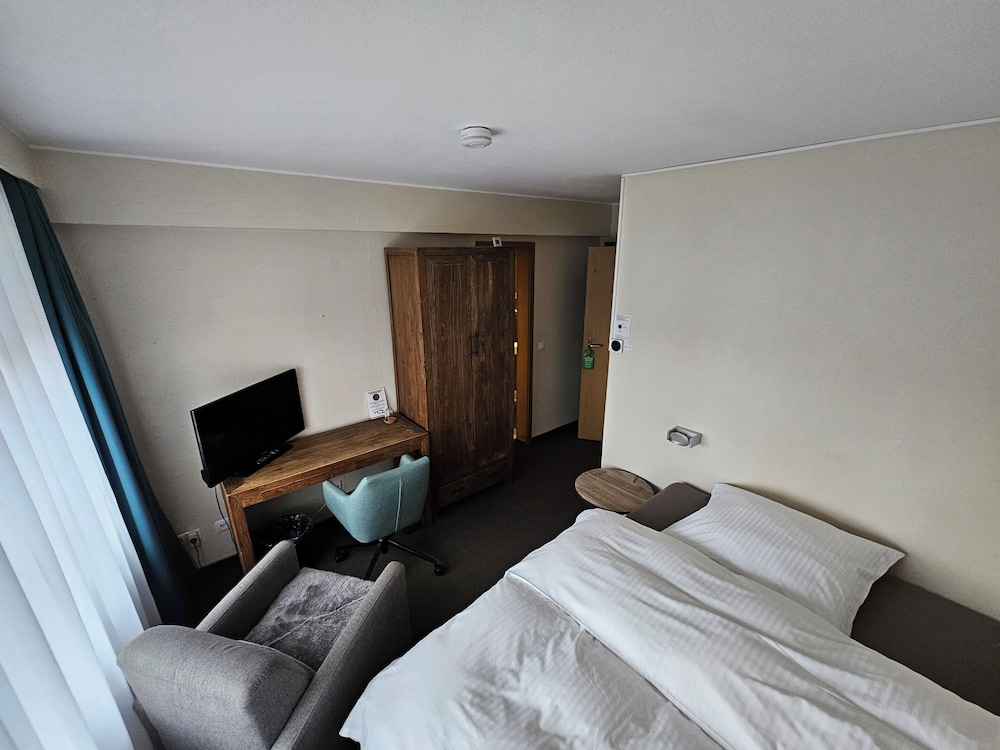 Basic Double Room photo 1